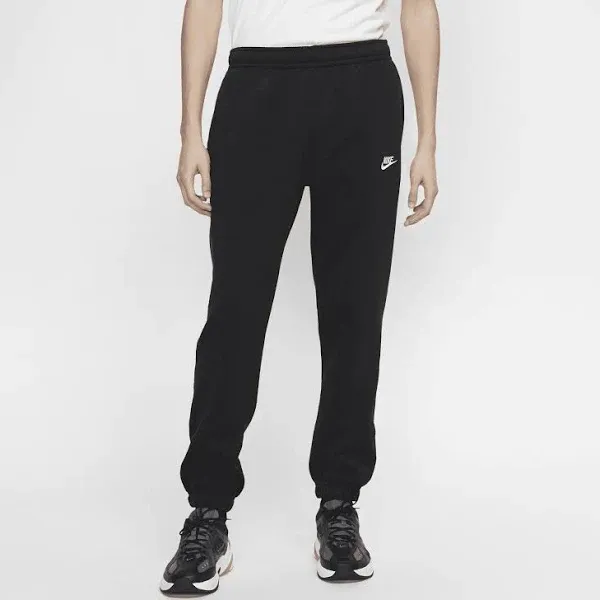 Nike Men's Regular Jogger Club