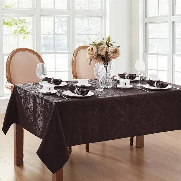 Elrene Home Fashions Caiden Elegance Damask Fabric Round Tablecloth 70&#034;