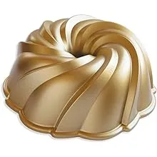 Nordic Ware Swirl Bundt Pan