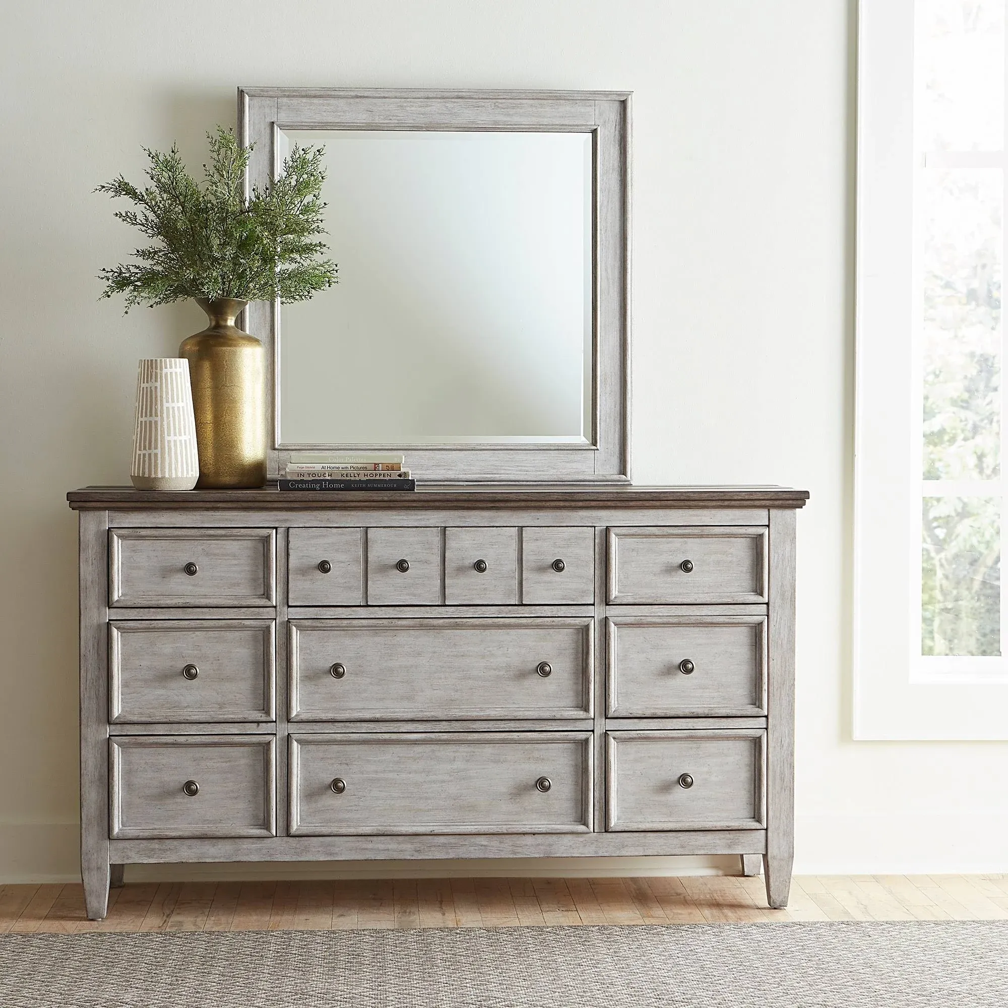 Liberty Furniture Heartland - 9 Drawer Dresser - White