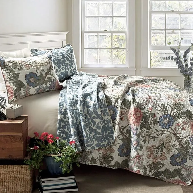 Lush Decor Sydney Floral Leaf 3 Piece Reversible Quilt Bedding Set, King, Green & Blue