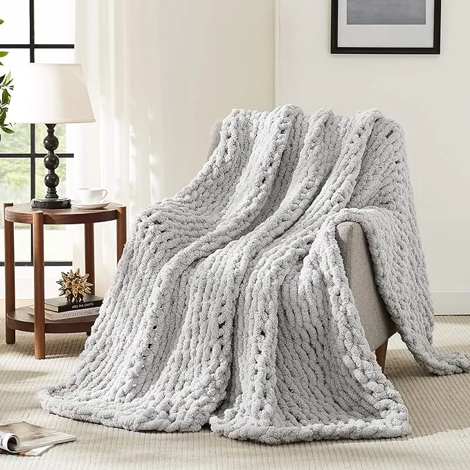 L'AGRATY Chunky Knit Blanket Throw,Soft Chenille Yarn Throw Blanket 50x60，Handmade Thick Cable Knit Crochet Blanket,Large Knit Blanket Chunky Yarn,Rope Knot Throw Blanket for Couch Sofa Bed Home Decor