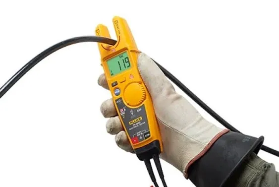 Fluke T6-600 Electrical Tester